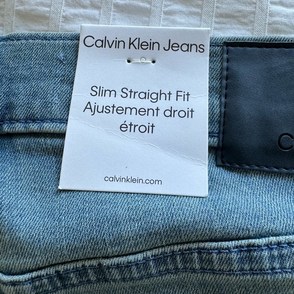 Calvin Klein Jeans - Picture 5 of 7